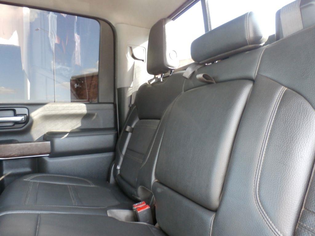GMC Sierra 3500HD Denali Crew Cab 4WD 2022
