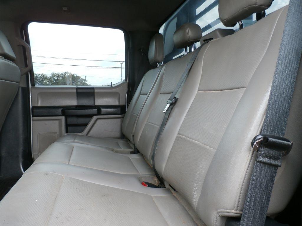 Ford F-350 SD XL Crew Cab Long Bed DRW 4WD 2021