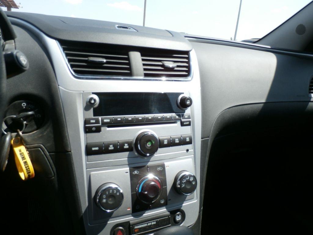 Chevrolet Malibu 1LT 2010
