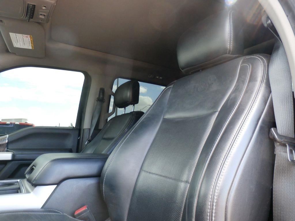 Ford F-350 SD Lariat Crew Cab 4WD 2019