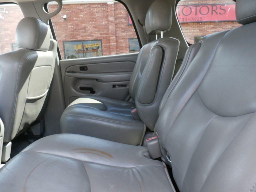 Chevrolet Tahoe 2WD 2005