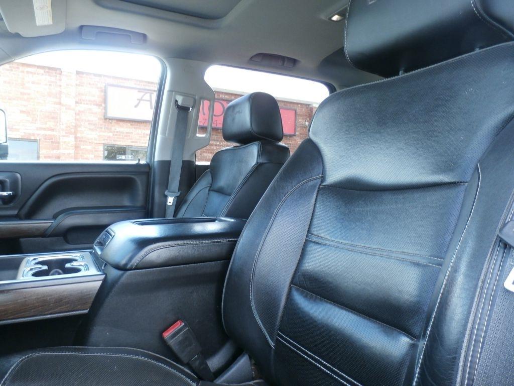 GMC Sierra 3500HD Denali Crew Cab 4WD 2018