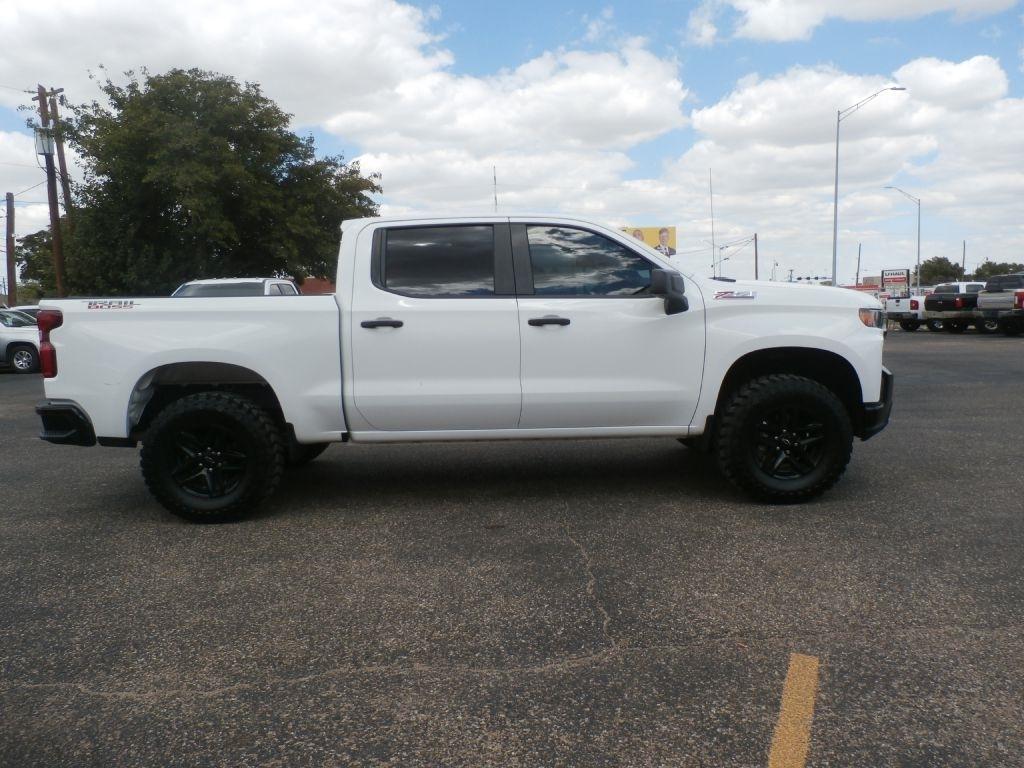 Chevrolet Silverado 1500 Custom Trail Boss Crew Cab Long Box 4WD 2021