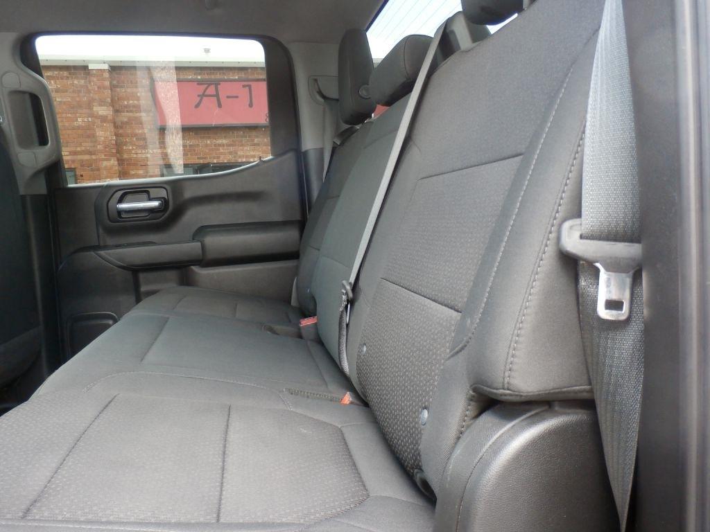Chevrolet Silverado 1500 Custom Trail Boss Crew Cab Long Box 4WD 2021