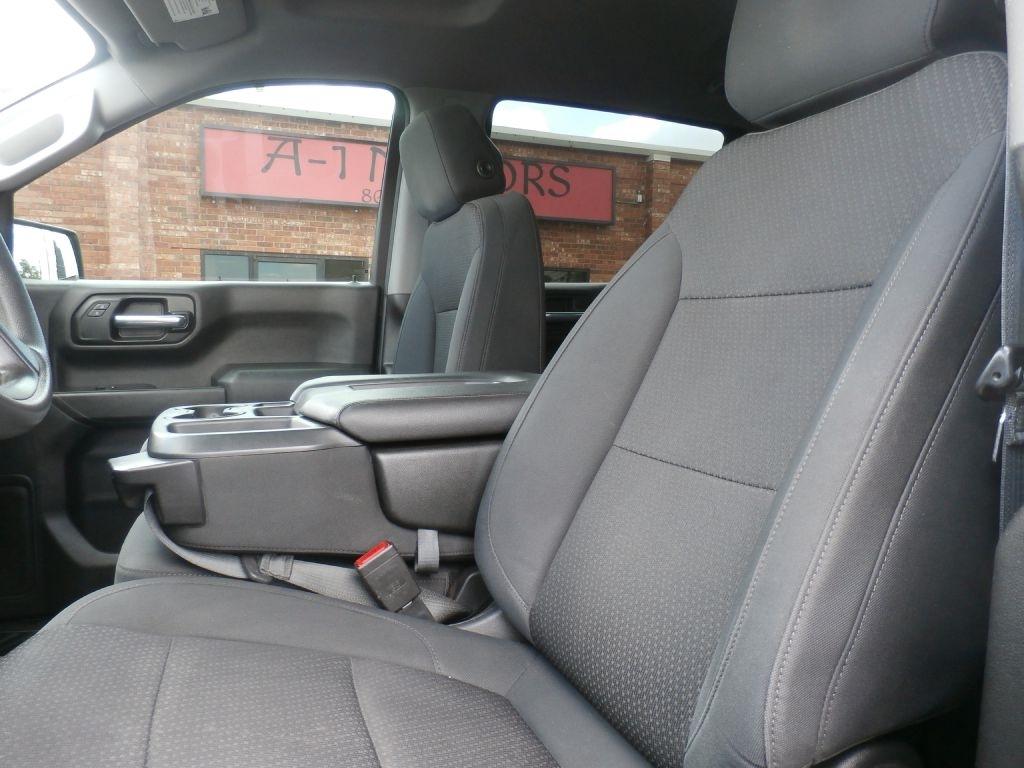 Chevrolet Silverado 1500 Custom Trail Boss Crew Cab Long Box 4WD 2021