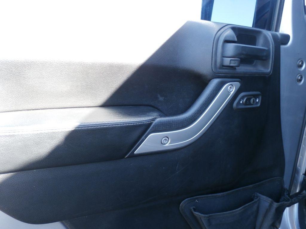 Jeep Wrangler Unlimited Rubicon 4WD 2015