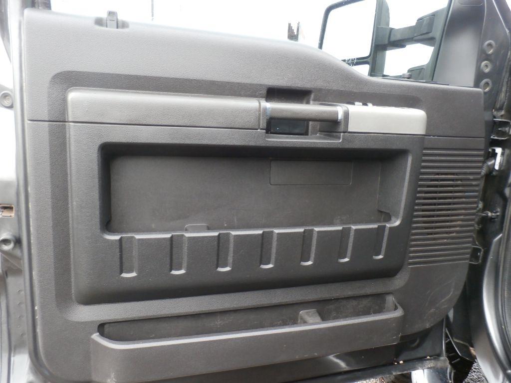 Ford F-350 SD XL Crew Cab 4WD 2016