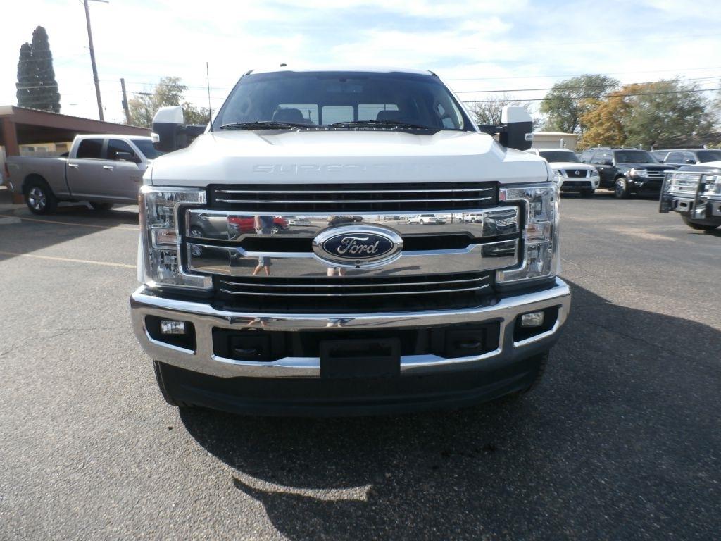 Ford F-250 SD Lariat Crew Cab 4WD 2017