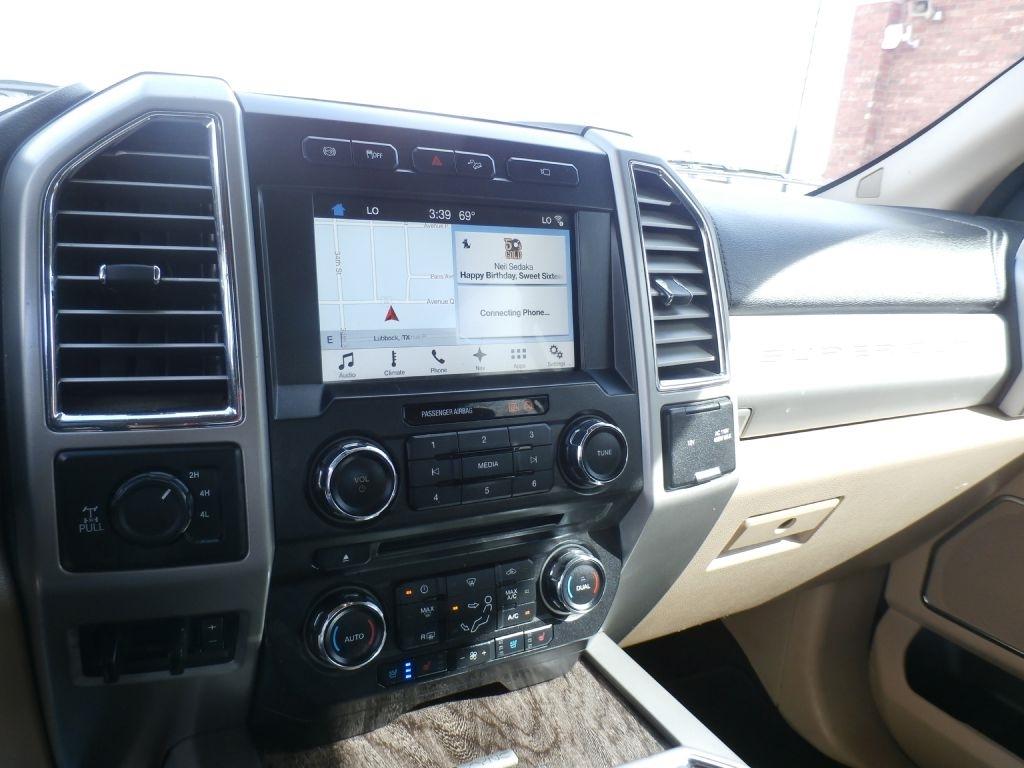 Ford F-250 SD Lariat Crew Cab 4WD 2017
