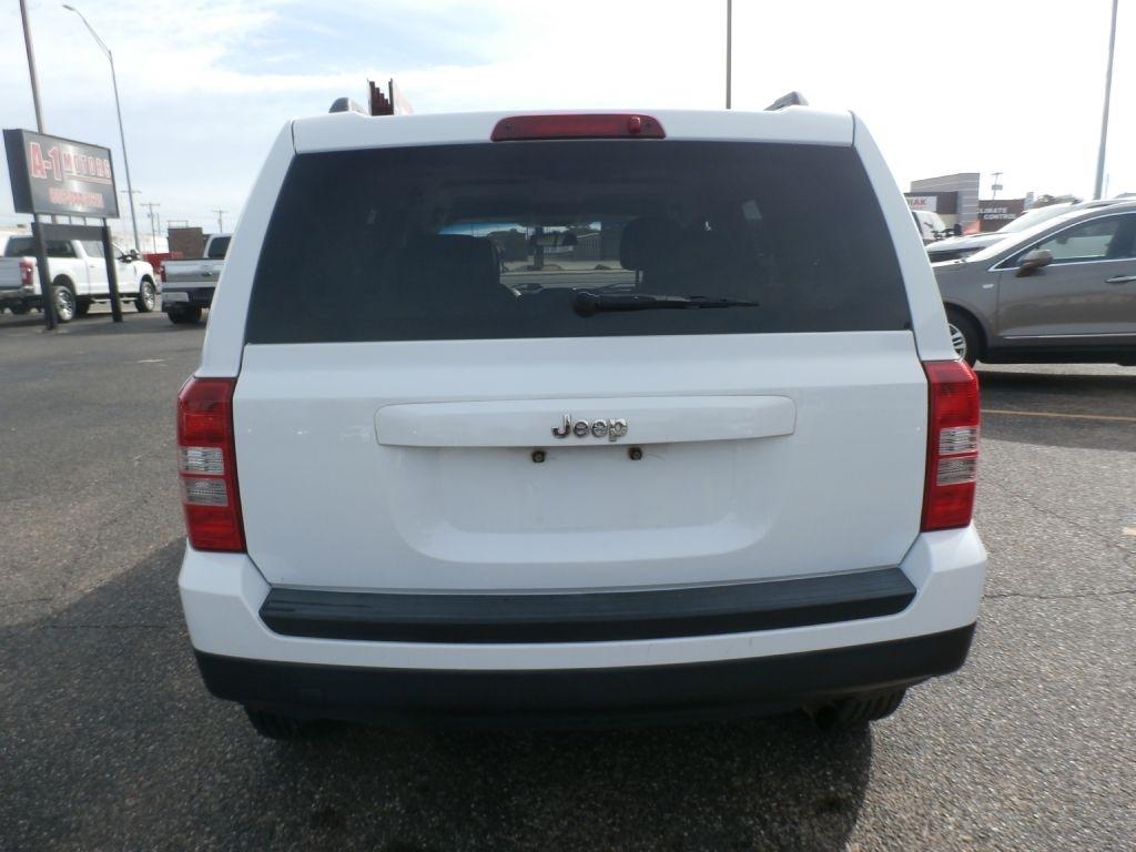 Jeep Patriot Sport 2WD 2014