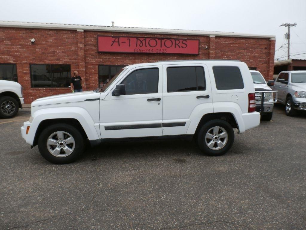 Jeep Liberty Sport 2WD 2012