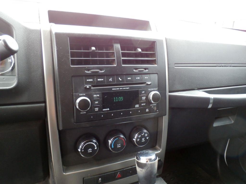 Jeep Liberty Sport 2WD 2012