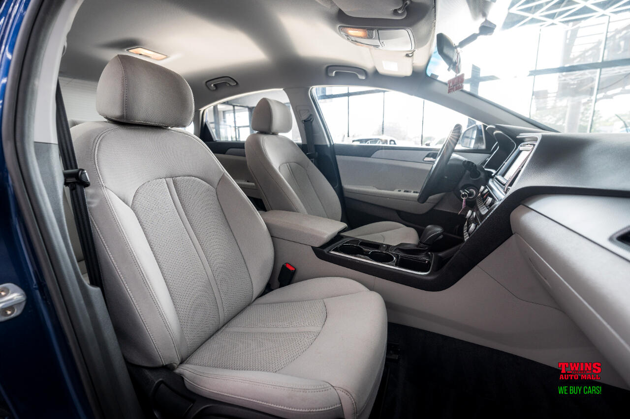 Hyundai Sonata Eco 1.6L 2018 Hyundai Sonata Eco 1.6L 2018