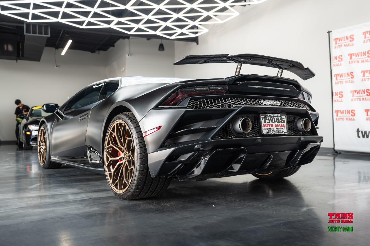 Lamborghini Huracan EVO Coupe 2020