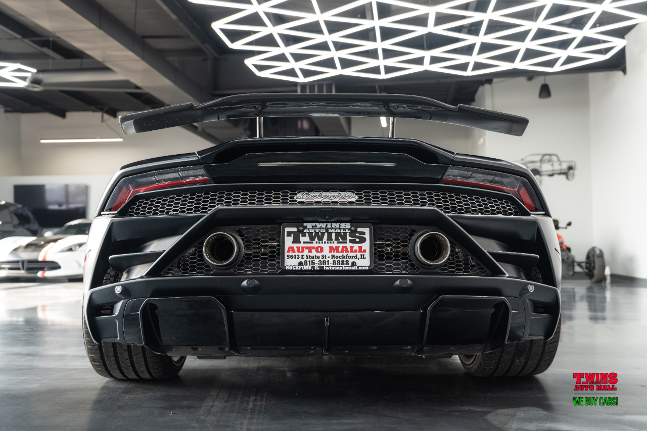 Lamborghini Huracan EVO Coupe 2020