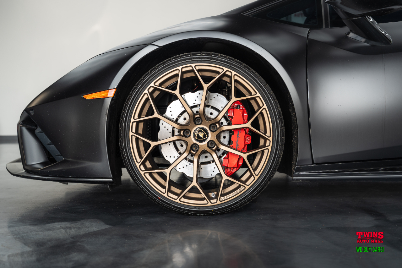 Lamborghini Huracan EVO Coupe 2020