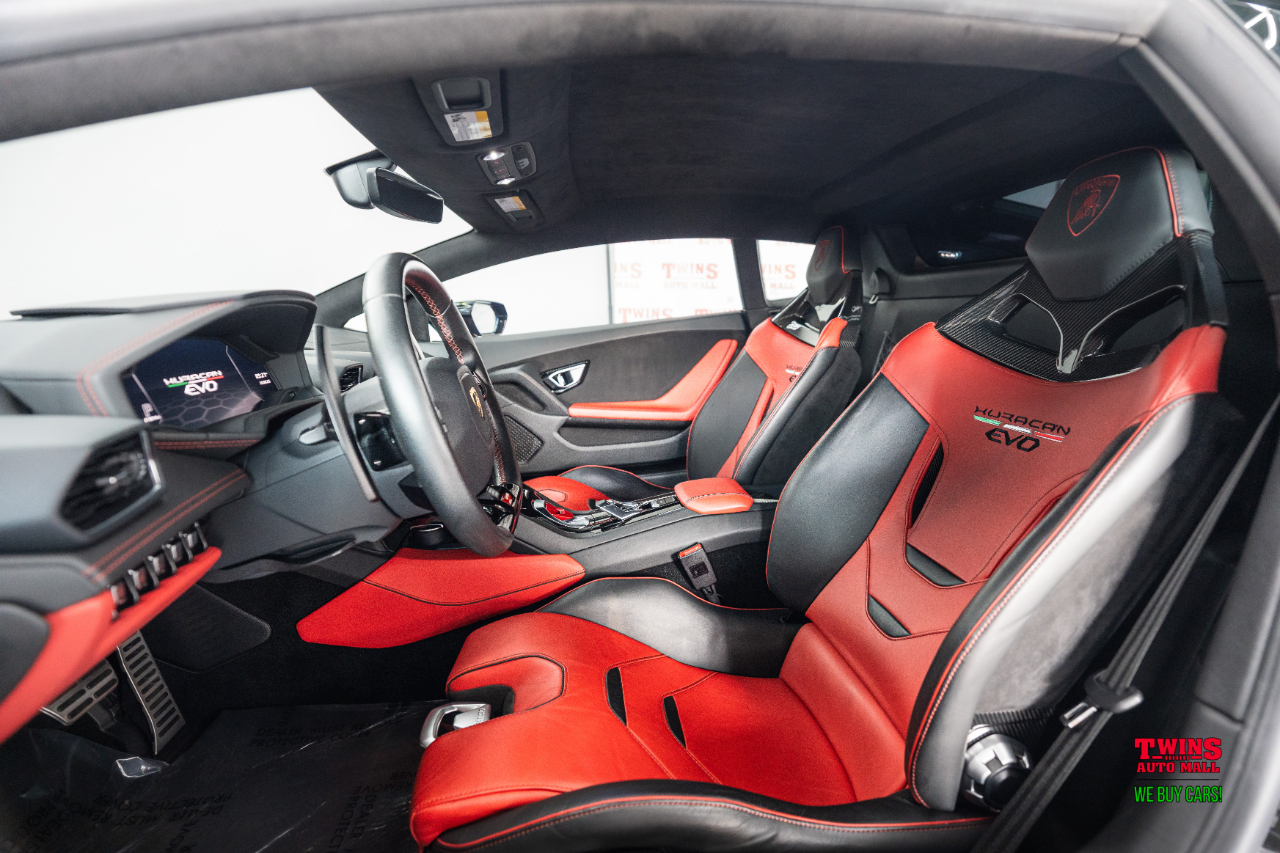 Lamborghini Huracan EVO Coupe 2020