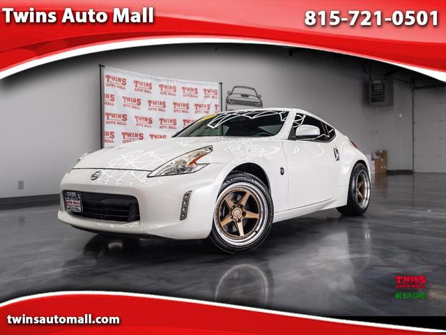 White 2017 Nissan 370Z Touring Coupe Rear-Wheel Drive 6-Speed Manual