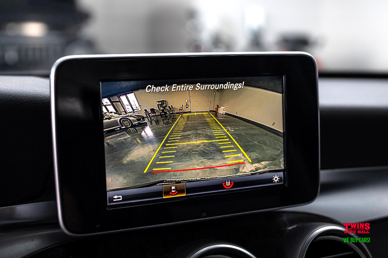 Mercedes-Benz C-Class C300 4MATIC Sedan 2017 Mercedes-Benz C-Class C300 4MATIC Sedan 2017