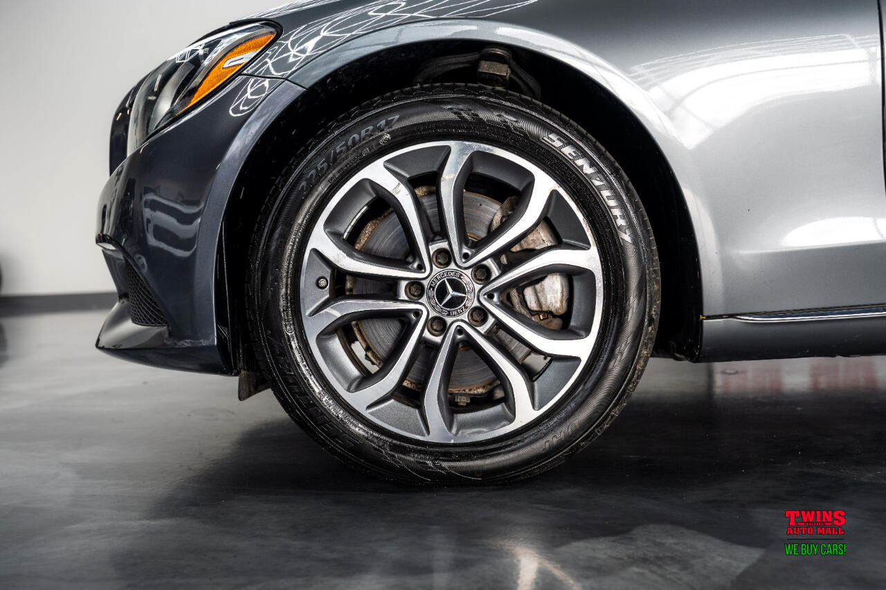 Mercedes-Benz C-Class C300 4MATIC Sedan 2017 Mercedes-Benz C-Class C300 4MATIC Sedan 2017