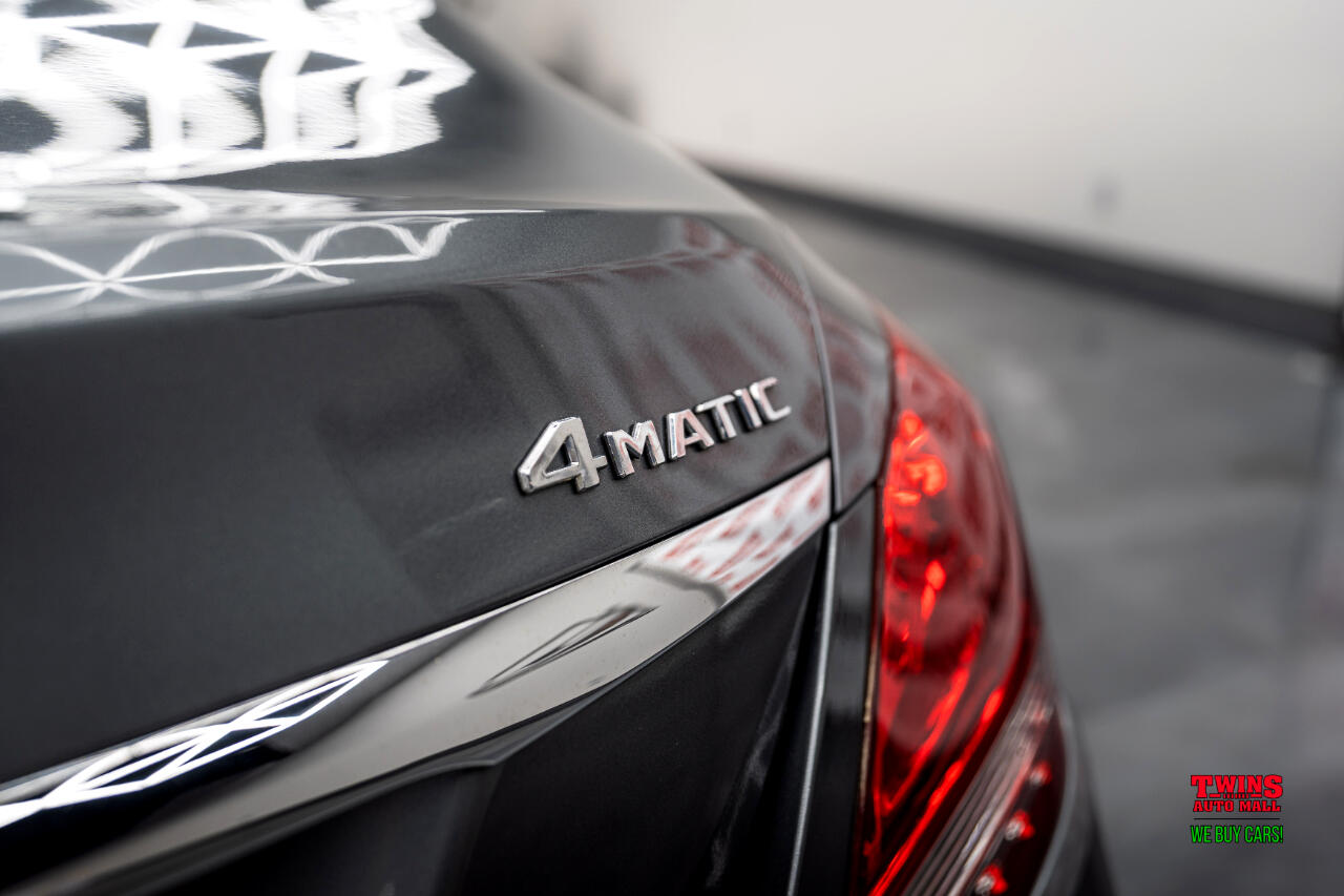 Mercedes-Benz C-Class C300 4MATIC Sedan 2017 Mercedes-Benz C-Class C300 4MATIC Sedan 2017