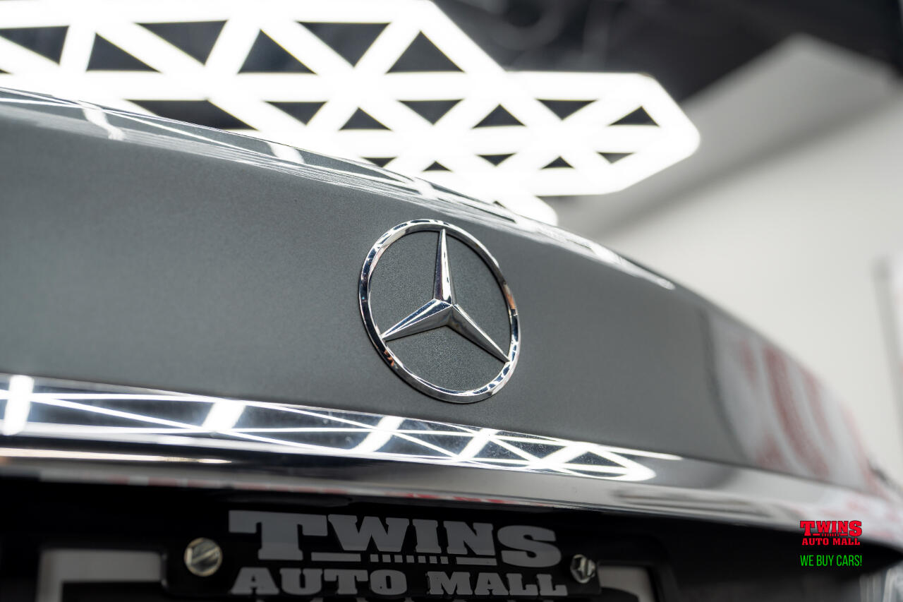 Mercedes-Benz C-Class C300 4MATIC Sedan 2017 Mercedes-Benz C-Class C300 4MATIC Sedan 2017