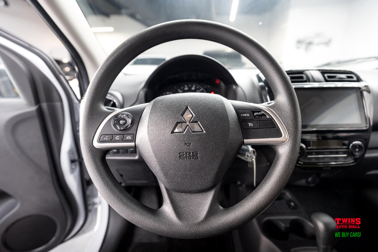 Mitsubishi Mirage ES CVT 2024 Mitsubishi Mirage ES CVT 2024