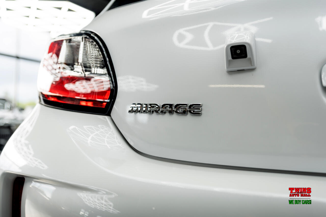 Mitsubishi Mirage ES CVT 2024 Mitsubishi Mirage ES CVT 2024