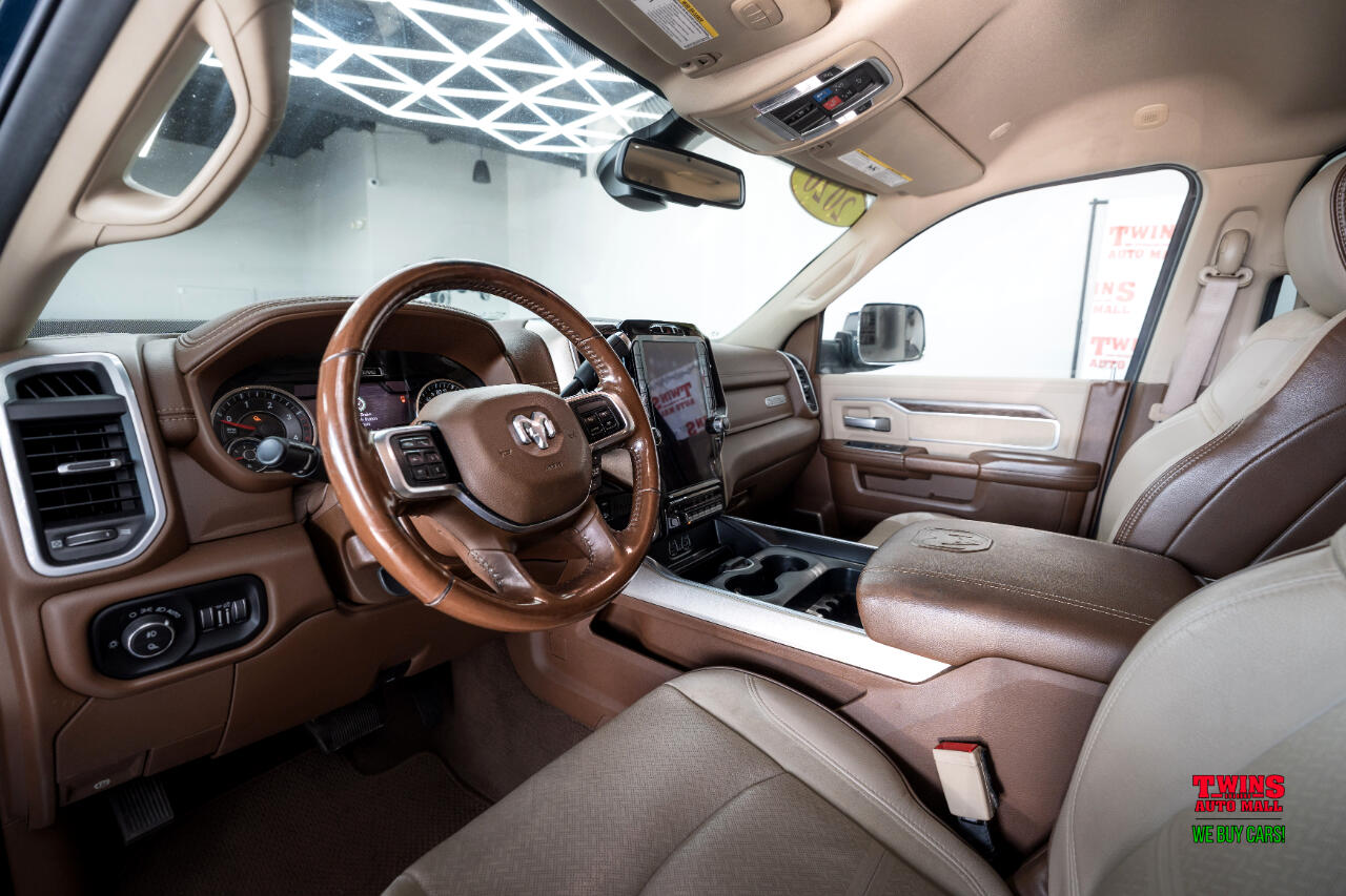 RAM 2500 Laramie Crew Cab LWB 4WD 2020 RAM 2500 Laramie Crew Cab LWB 4WD 2020