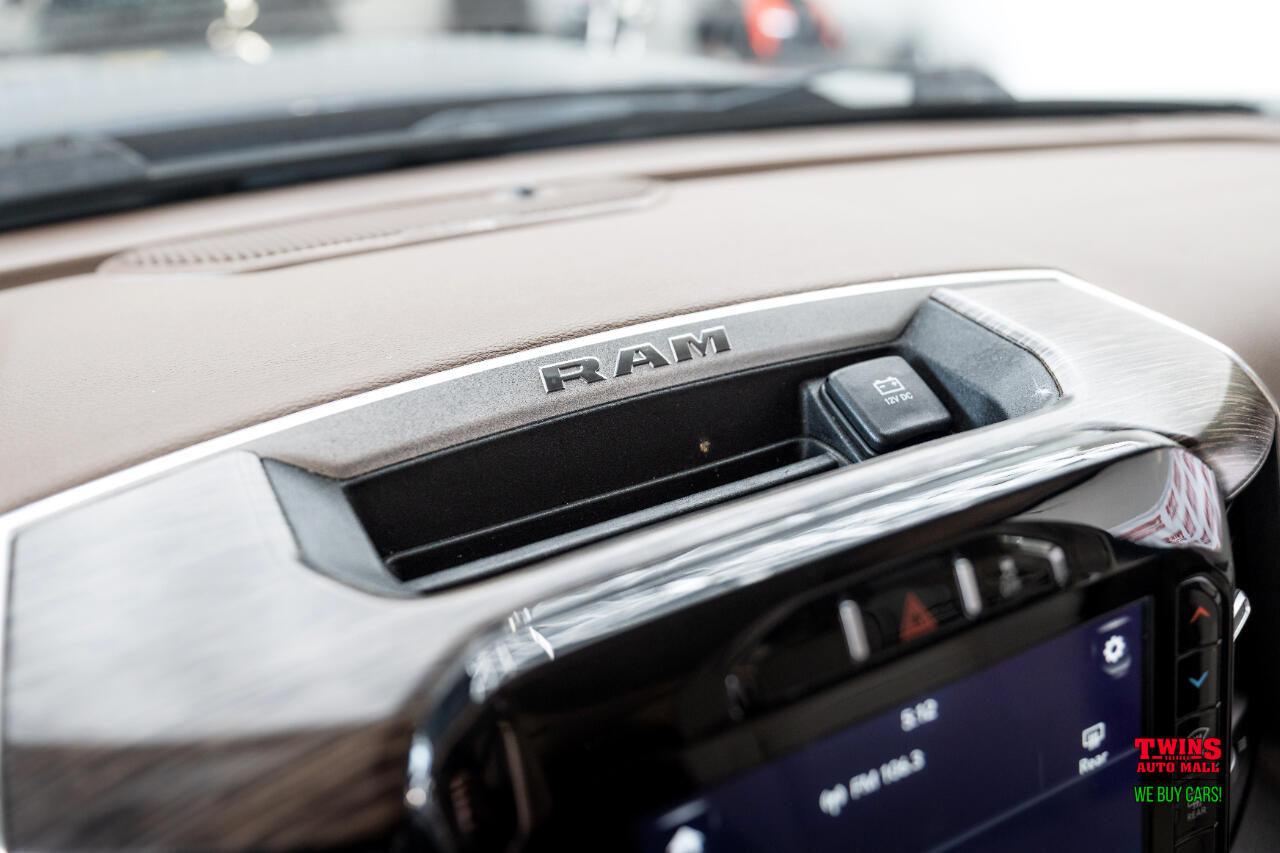 RAM 2500 Laramie Crew Cab LWB 4WD 2020 RAM 2500 Laramie Crew Cab LWB 4WD 2020