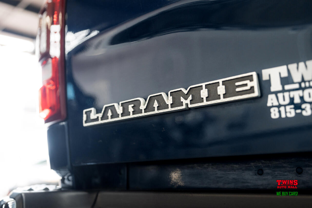 RAM 2500 Laramie Crew Cab LWB 4WD 2020 RAM 2500 Laramie Crew Cab LWB 4WD 2020