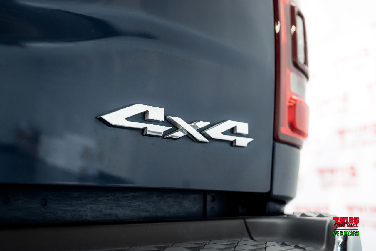 RAM 2500 Laramie Crew Cab LWB 4WD 2020 RAM 2500 Laramie Crew Cab LWB 4WD 2020