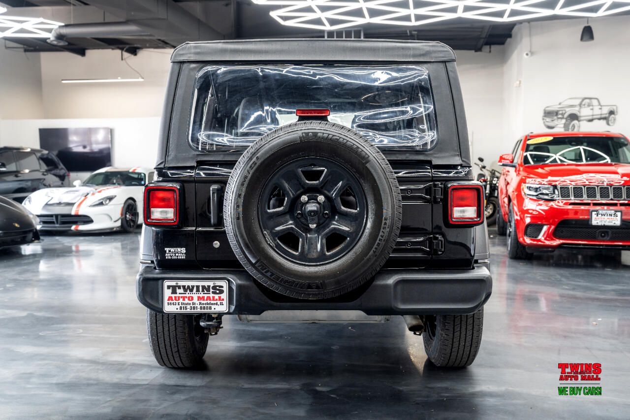 2018 Jeep Wrangler Unlimited Sport photo 3
