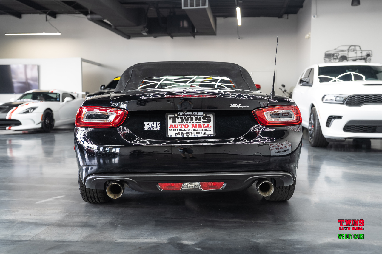 Fiat Spider 124 Lusso 2017 Fiat Spider 124 Lusso 2017