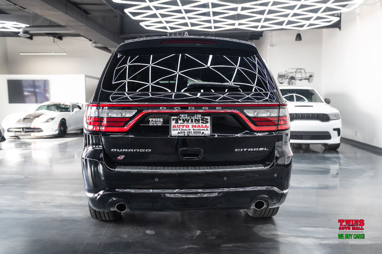 2023 Dodge Durango Citadel photo 4
