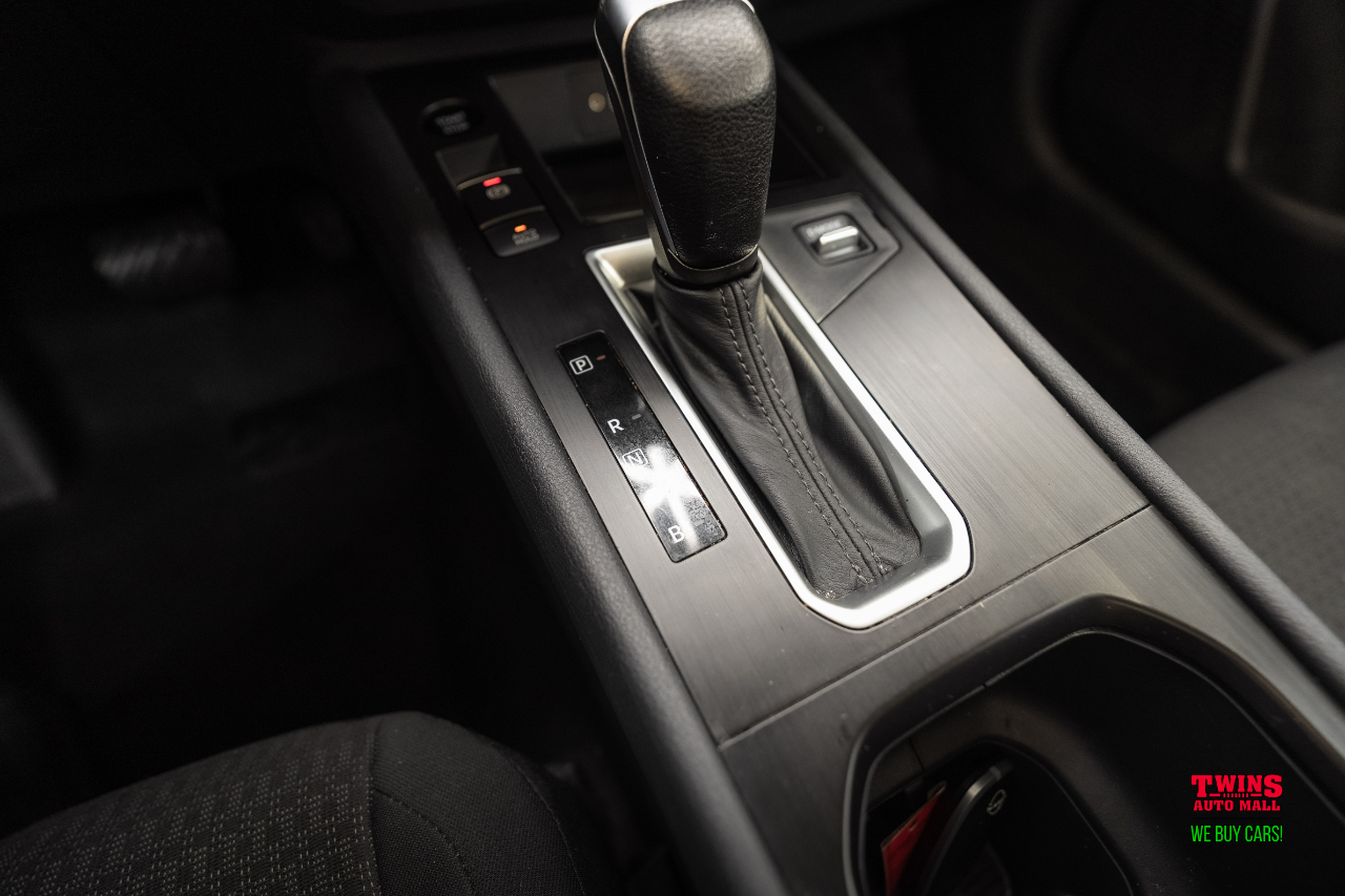 Nissan Kicks S 4WD 2025 Nissan Kicks S 4WD 2025