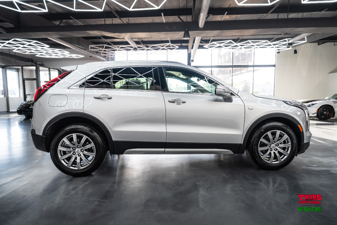 2022 Cadillac XT4 Premium Luxury photo 5