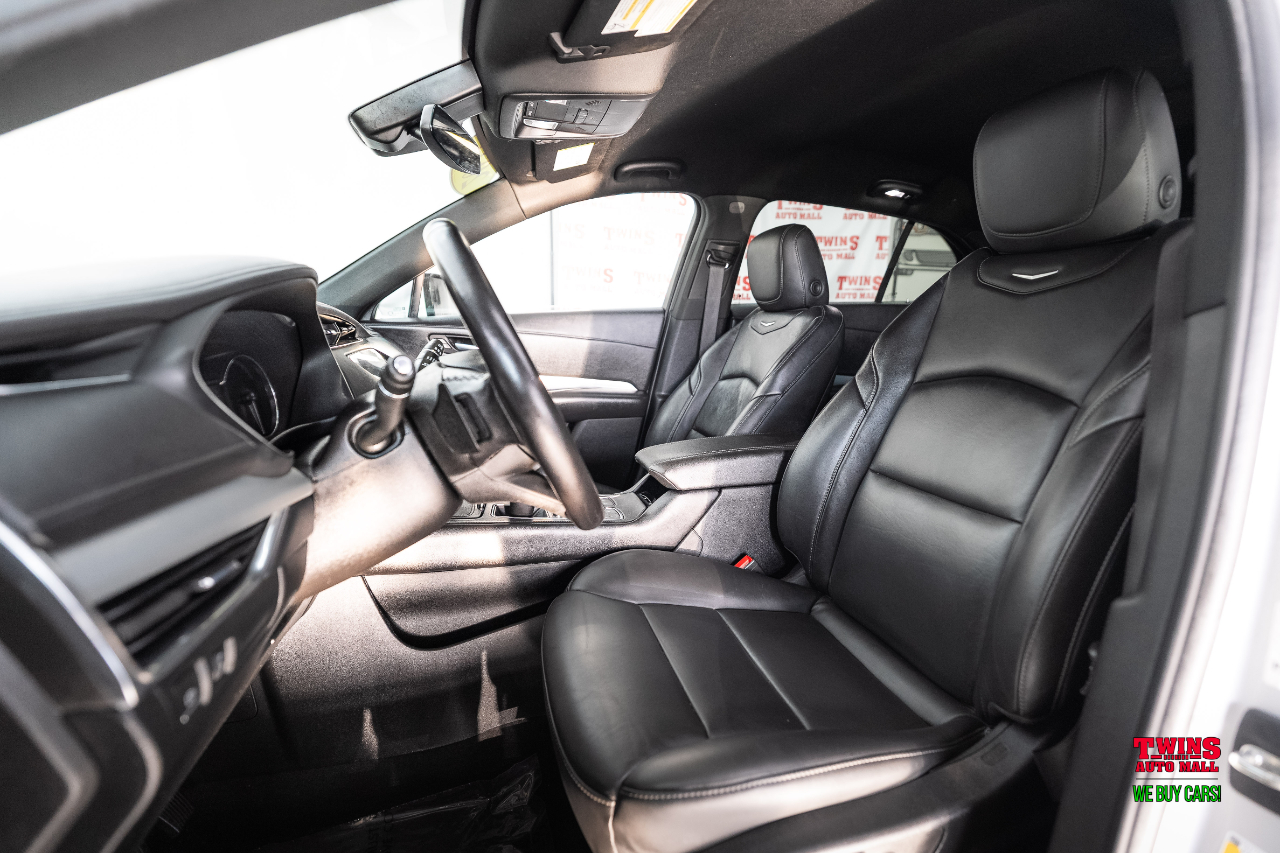 2022 Cadillac XT4 Premium Luxury photo 10