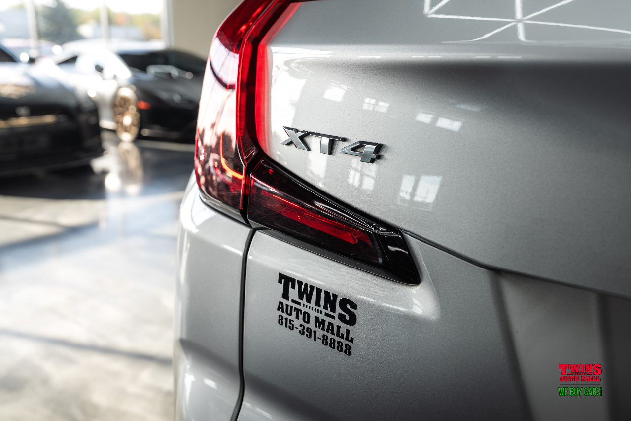 2022 Cadillac XT4 Premium Luxury photo 25