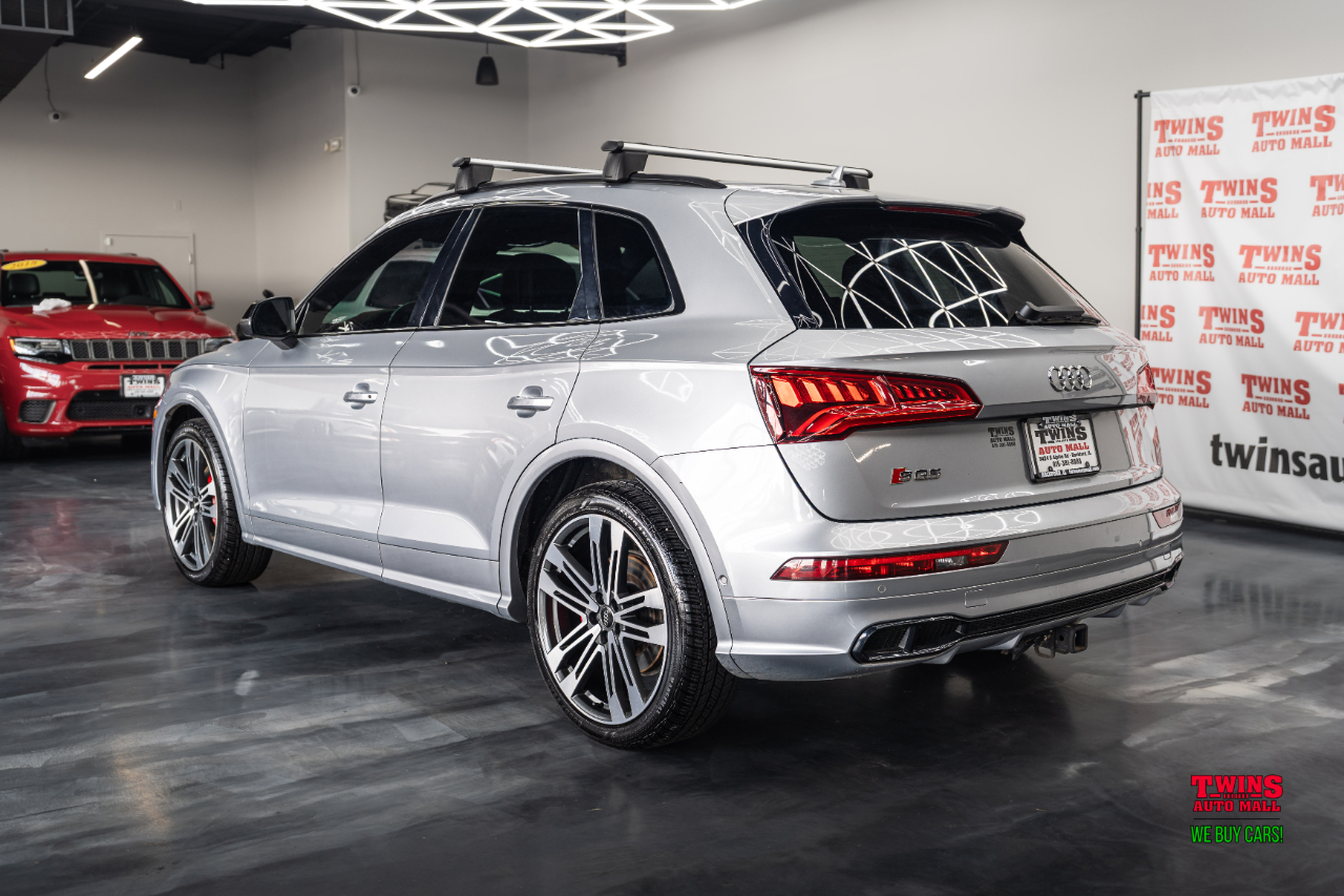 2020 Audi SQ5 Prestige photo 3