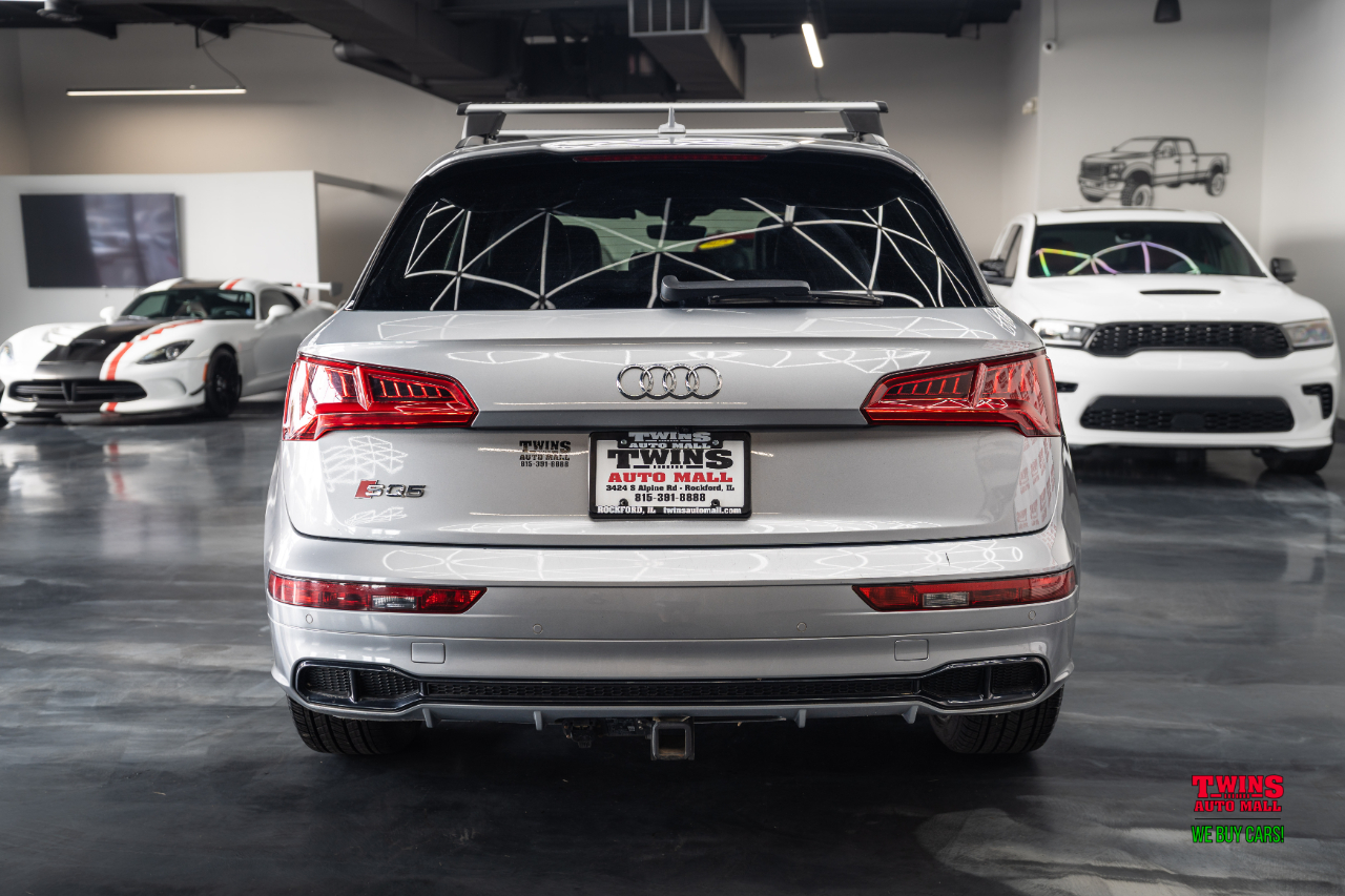 2020 Audi SQ5 Prestige photo 4