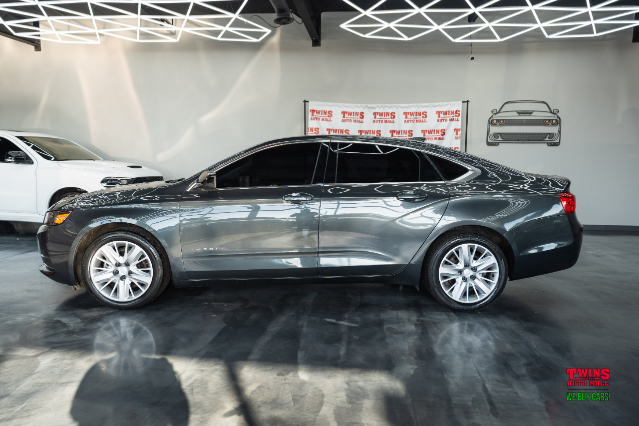 2019 Chevrolet Impala LS photo 3
