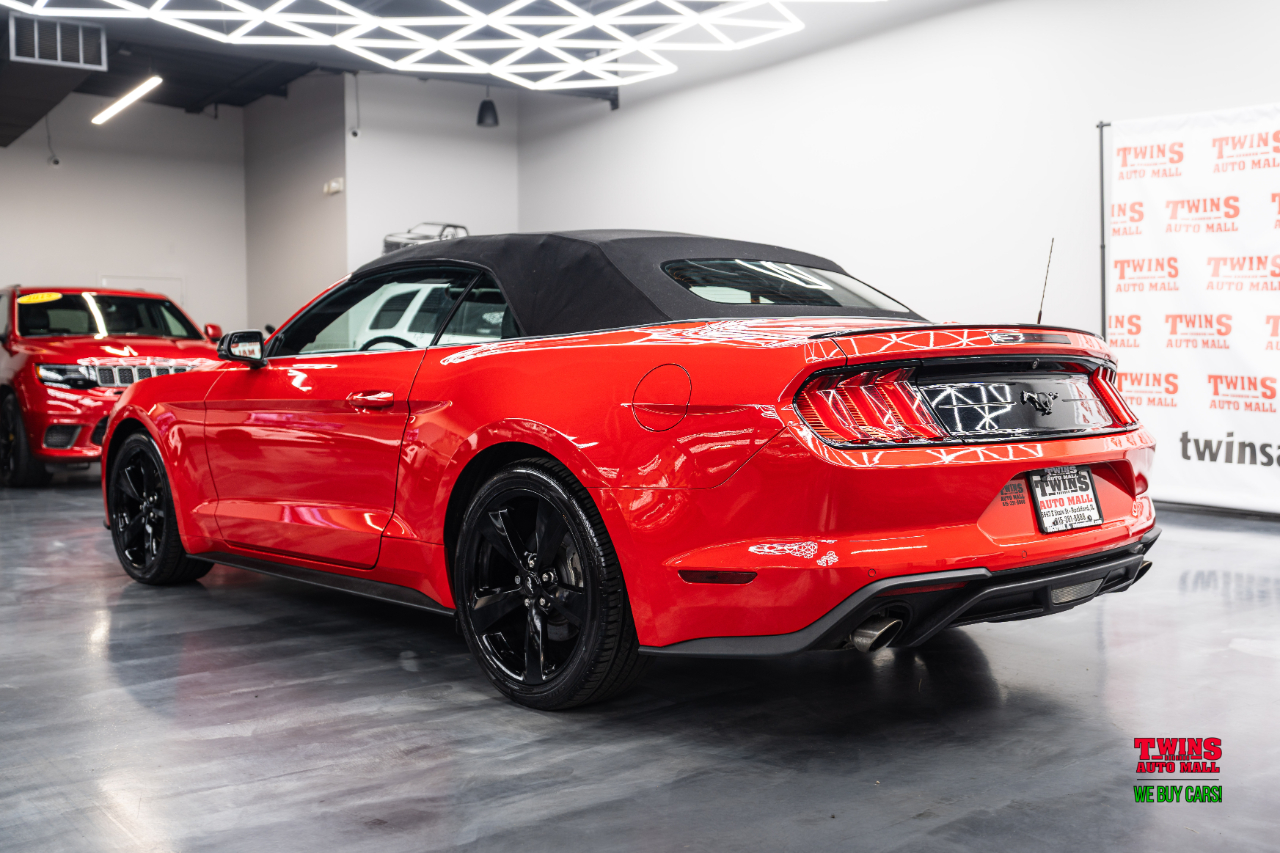 Ford Mustang EcoBoost Premium Convertible 2023 Ford Mustang EcoBoost Premium Convertible 2023