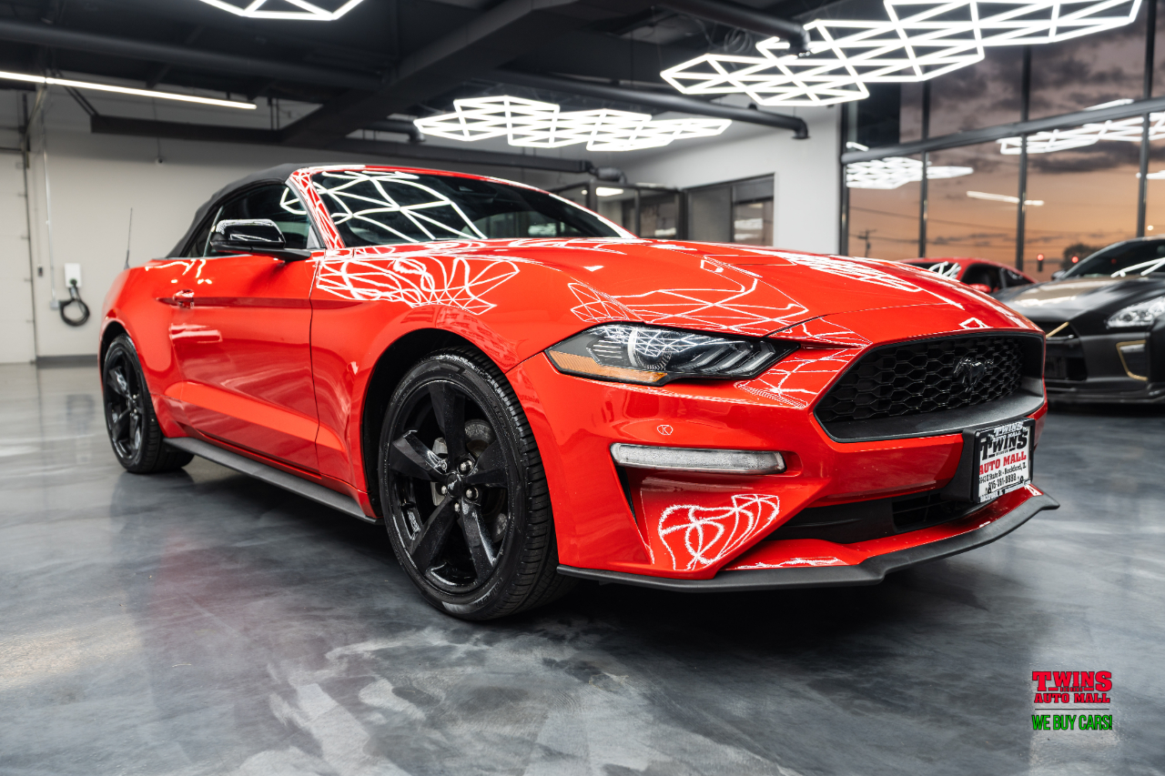 Ford Mustang EcoBoost Premium Convertible 2023 Ford Mustang EcoBoost Premium Convertible 2023