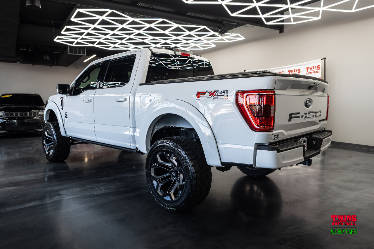 2021 Ford F-150 XL photo 3