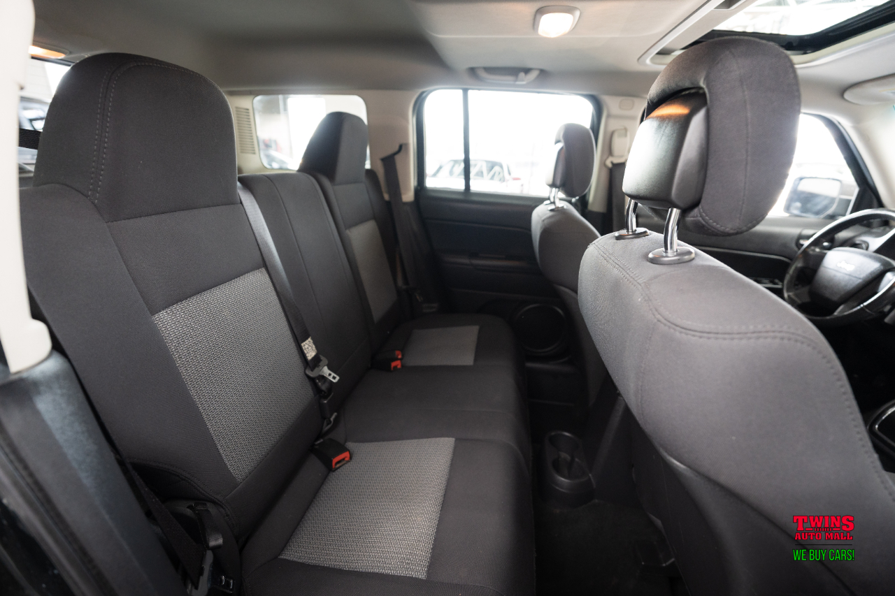 Jeep Patriot Sport 4WD 2010 Jeep Patriot Sport 4WD 2010