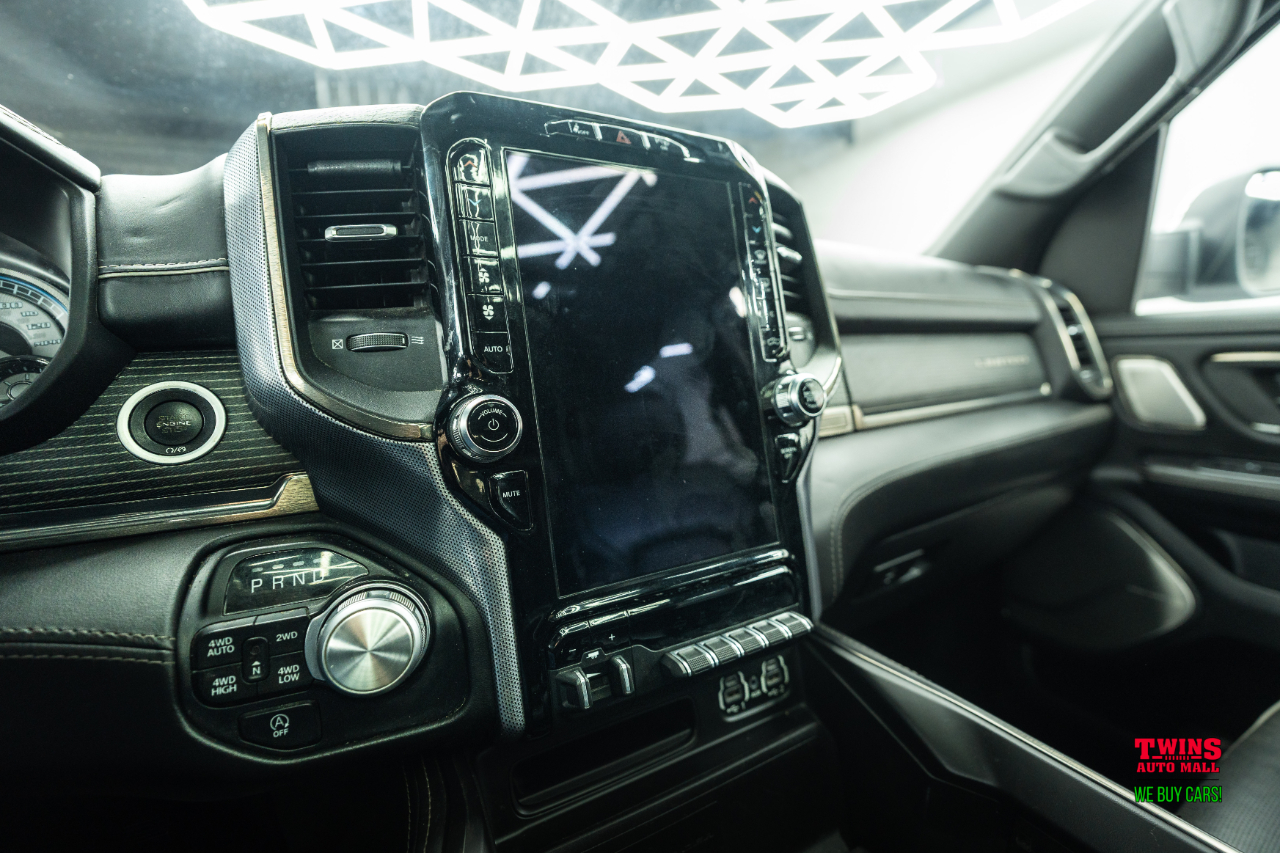 RAM 1500 Limited Crew Cab SWB 4WD 2020 RAM 1500 Limited Crew Cab SWB 4WD 2020