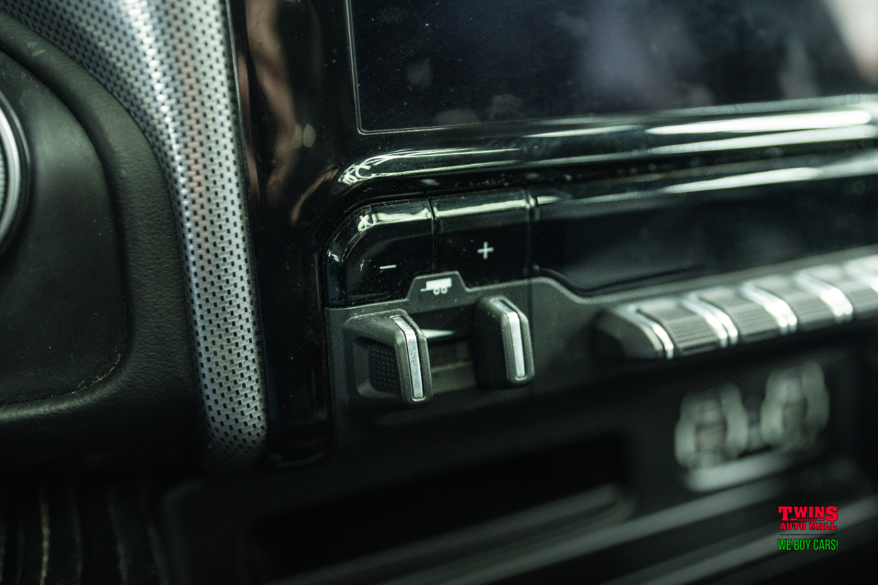 RAM 1500 Limited Crew Cab SWB 4WD 2020 RAM 1500 Limited Crew Cab SWB 4WD 2020