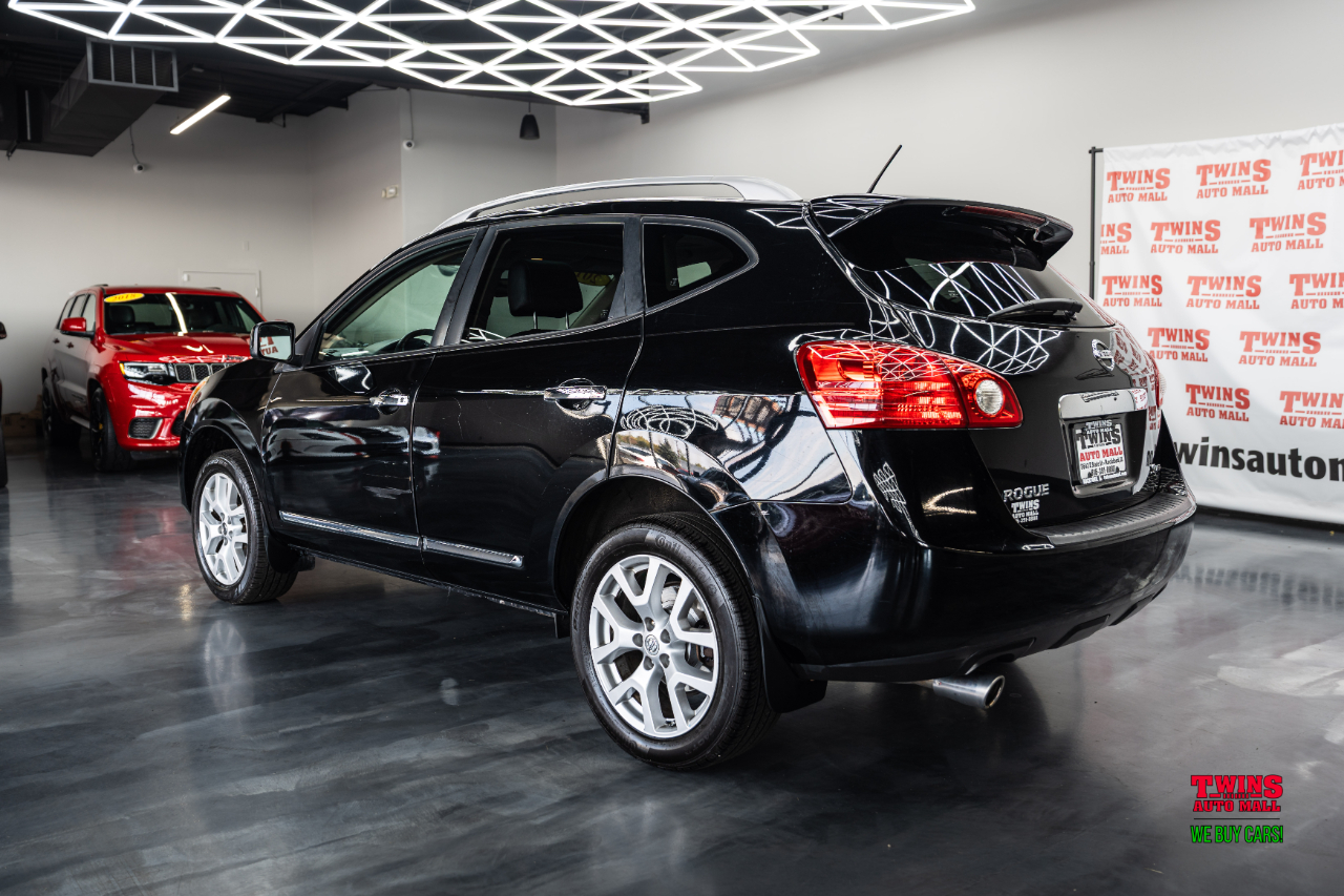 Nissan Rogue S AWD 2011 Nissan Rogue S AWD 2011