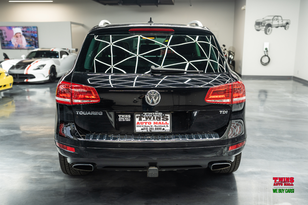 Volkswagen Touareg V6 TDI 2014 Volkswagen Touareg V6 TDI 2014